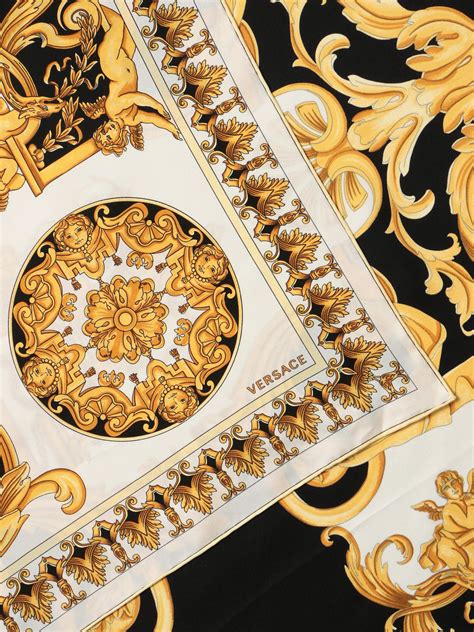 linea versace camicie foulard|versace foulards.